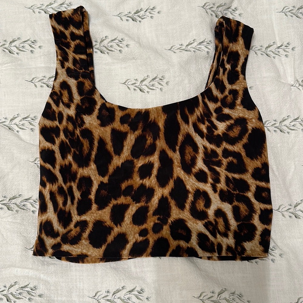 SABORA cheetah print cropped tank size Xs